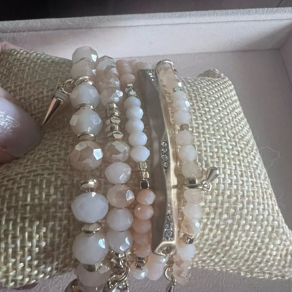 Park Lane Creme Bracelet! Set of 5!! NWOT!!! - Picture 3 of 6